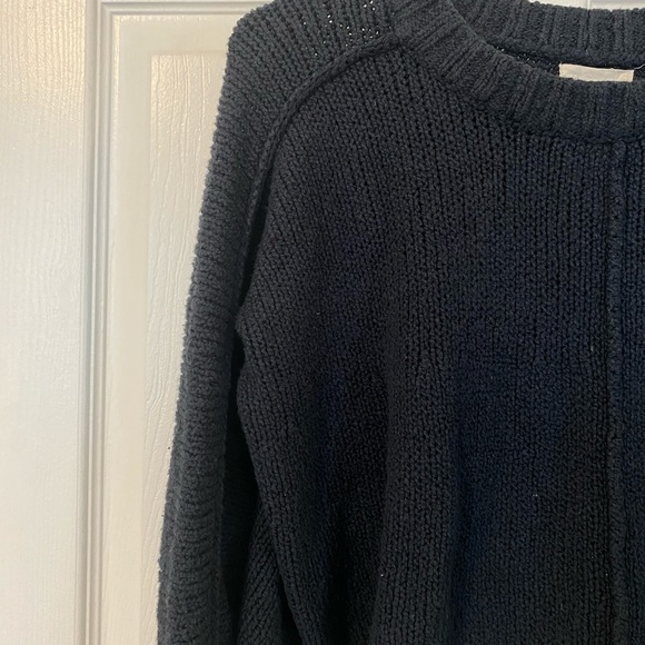 Silence + Noise Cropped Sweater - Picture 2 of 2